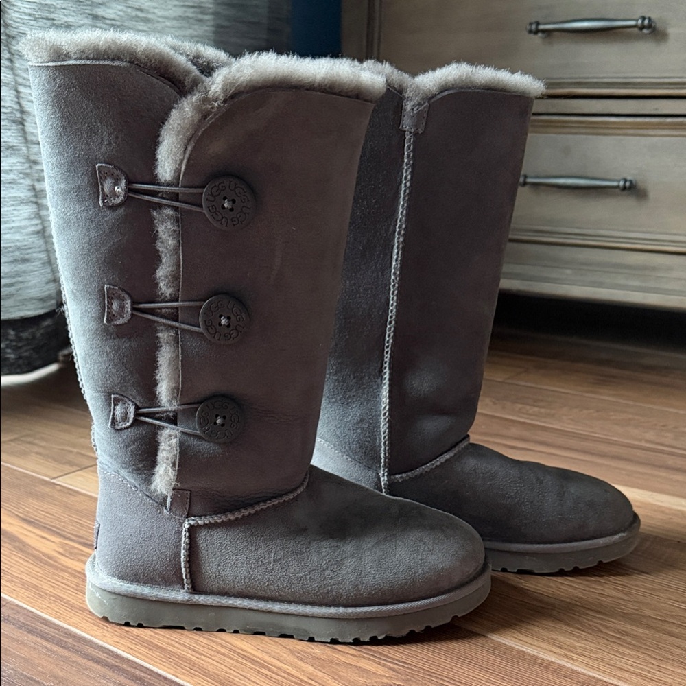 Cozy Brown Button-Up Boots